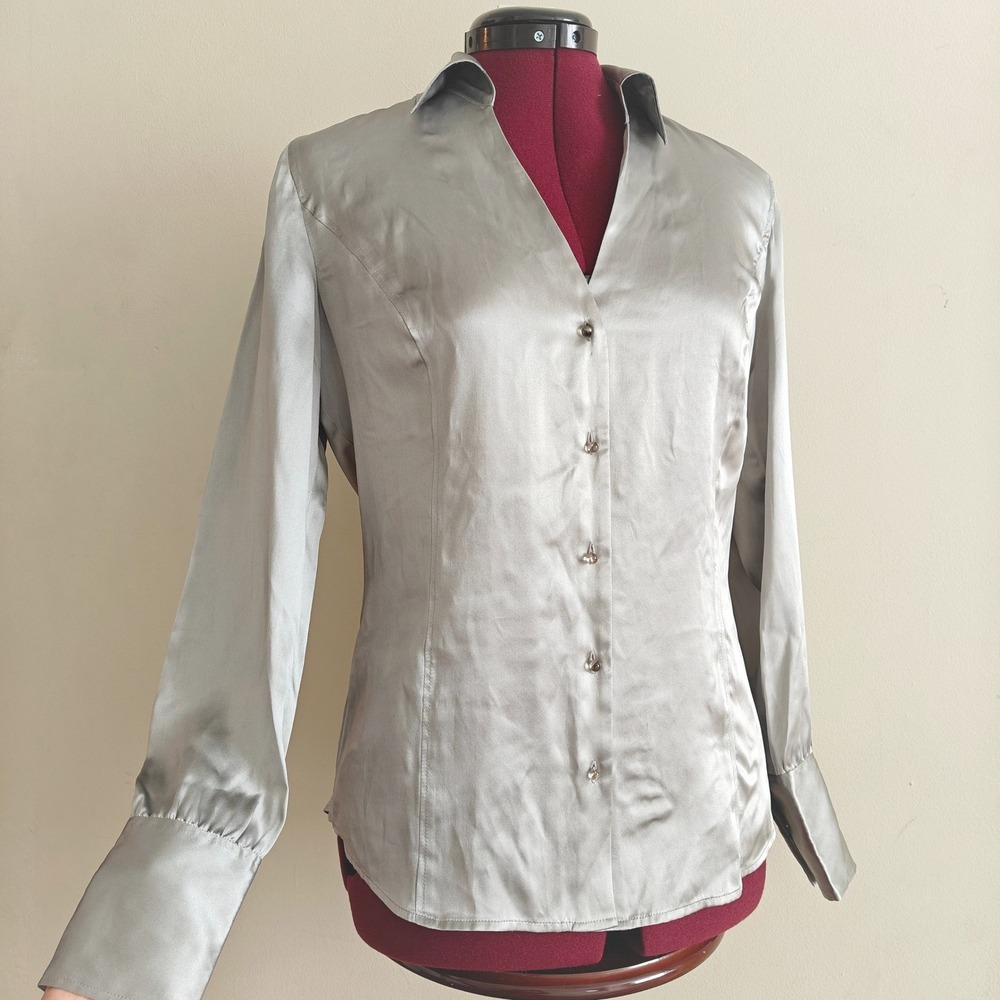Ann Taylor 100% Silk Blouse Silver Gray Long Sleeve Glass Button Top Sz 4 Small